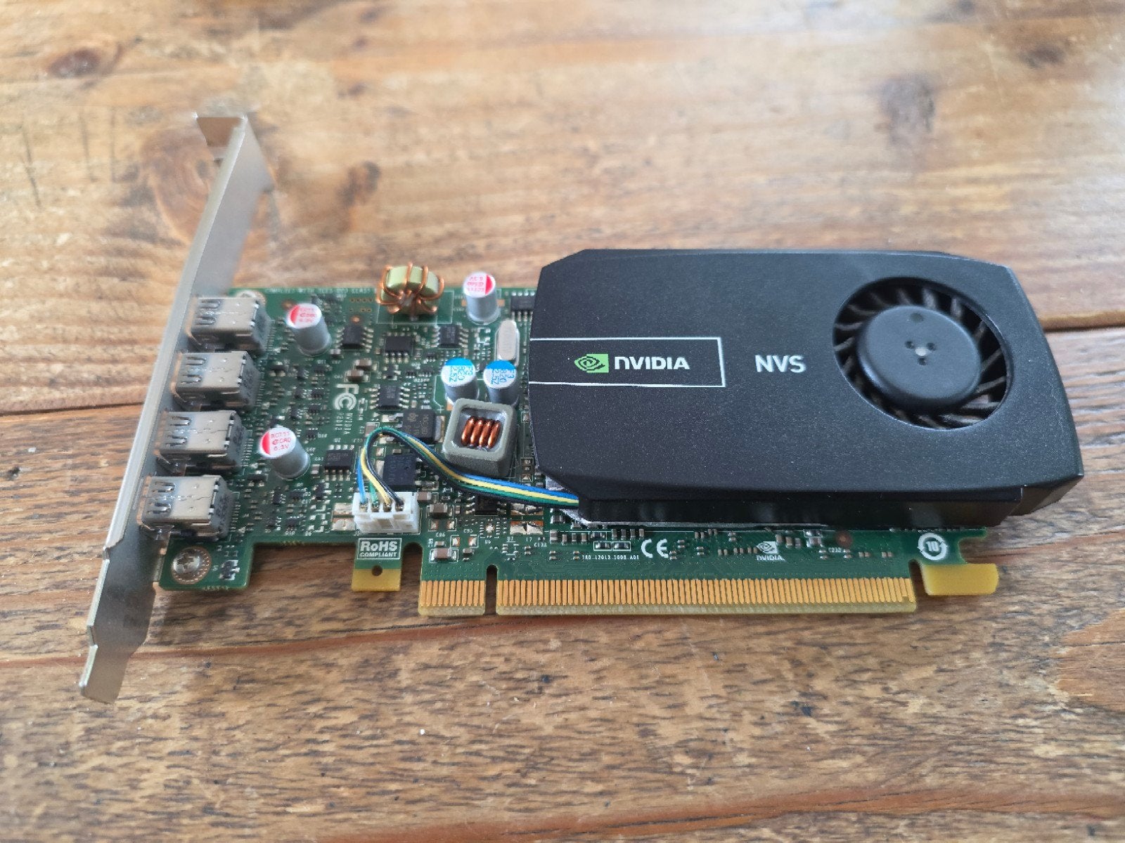 Nvidia NVS 510 Grafische Kaart, Gebruikt, PCI-Express 2, Ophalen of Verzenden, Nvidia