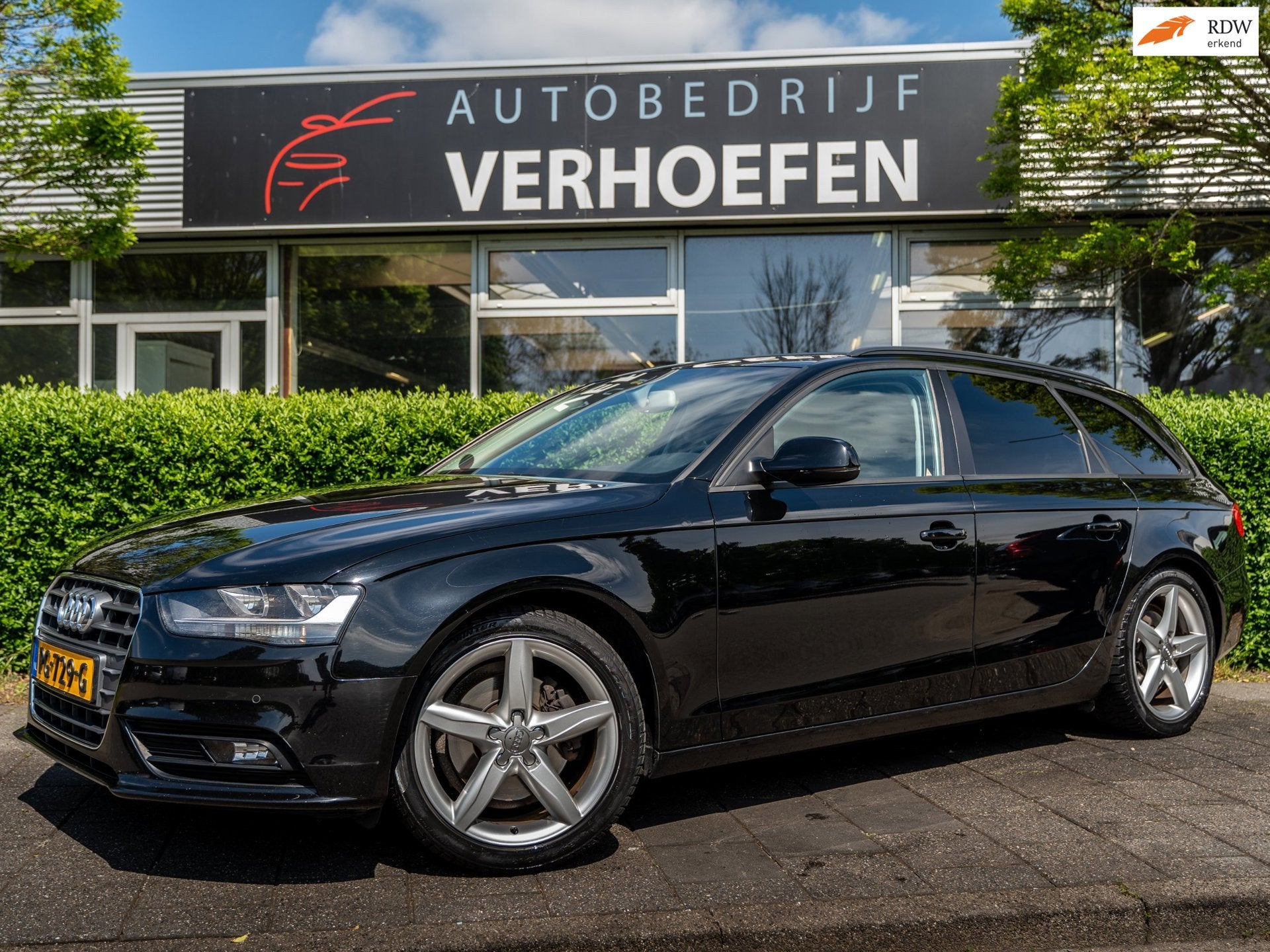 Audi A4 Avant 2.0 TDI S-LINE - AUTOMAAT - STOEL VERW - CLIMA, Euro 5, Gebruikt, Zwart, 4 cilinders