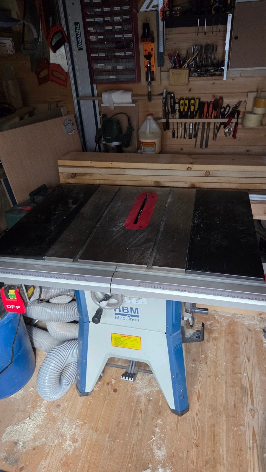 HBM Zaagtafel / Tafelzaag – Compleet en direct inzetbaar – €, Doe-het-zelf en Verbouw, Gereedschap | Zaagmachines, Ophalen, 1200 watt of meer
