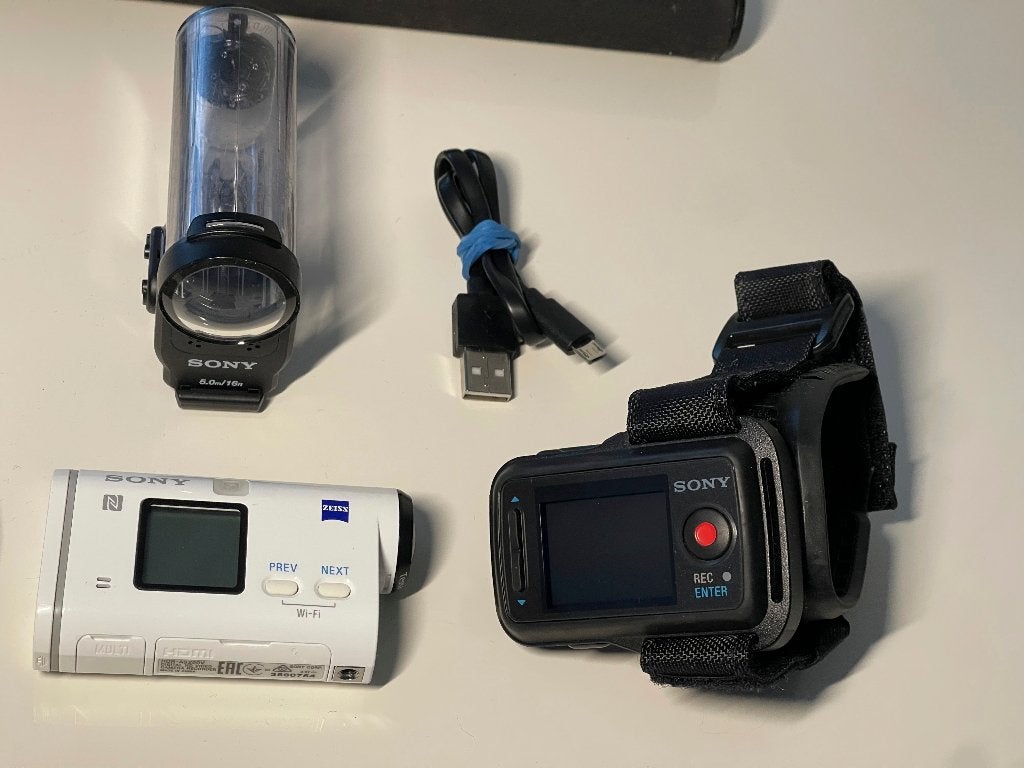 Sony AS200V Full HD+Behuizing+Live-View-afstandsbediening, Audio, Tv en Foto, Fotografie | Onderwatercamera's, N, N, Sony, Ophalen of Verzenden