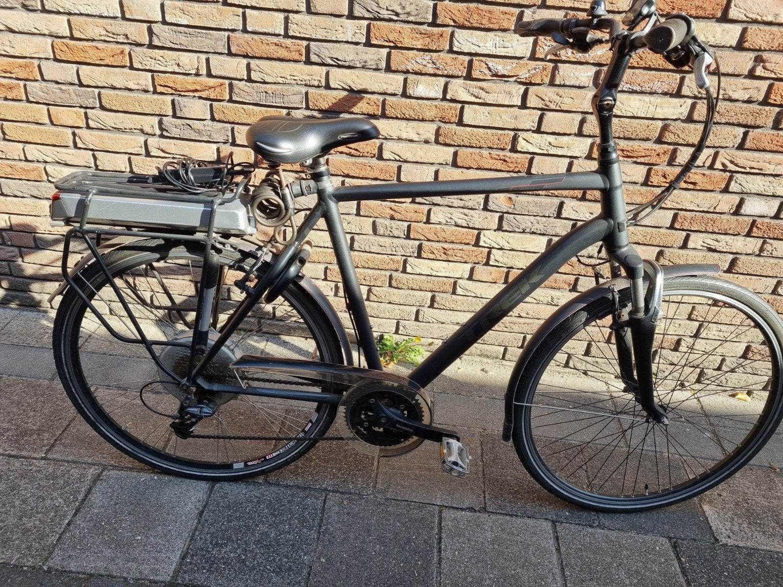 Trek Heren E-bike 28 inch - Compleet met lader, Ophalen, Gebruikt, Overige merken