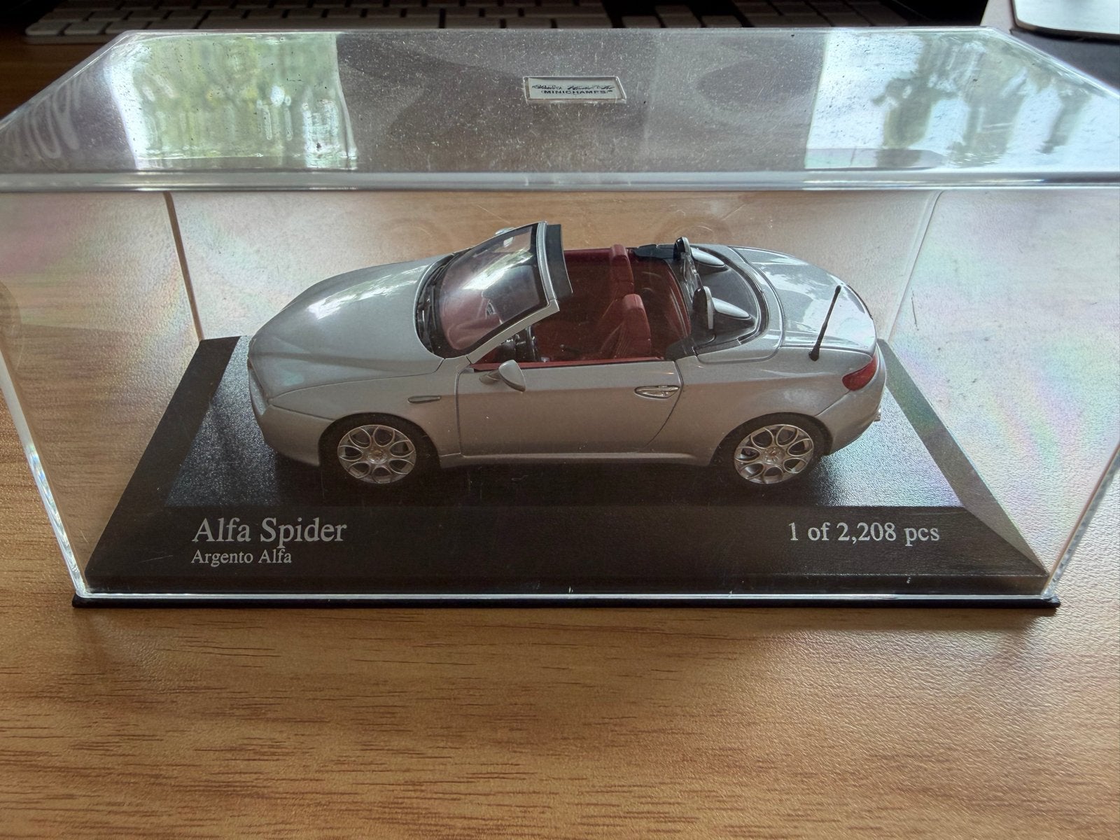 Minichamps Alfa Spider Argento Alfa 1:43 - Limited Edition, Ophalen of Verzenden, Zo goed als nieuw, Auto, MiniChamps
