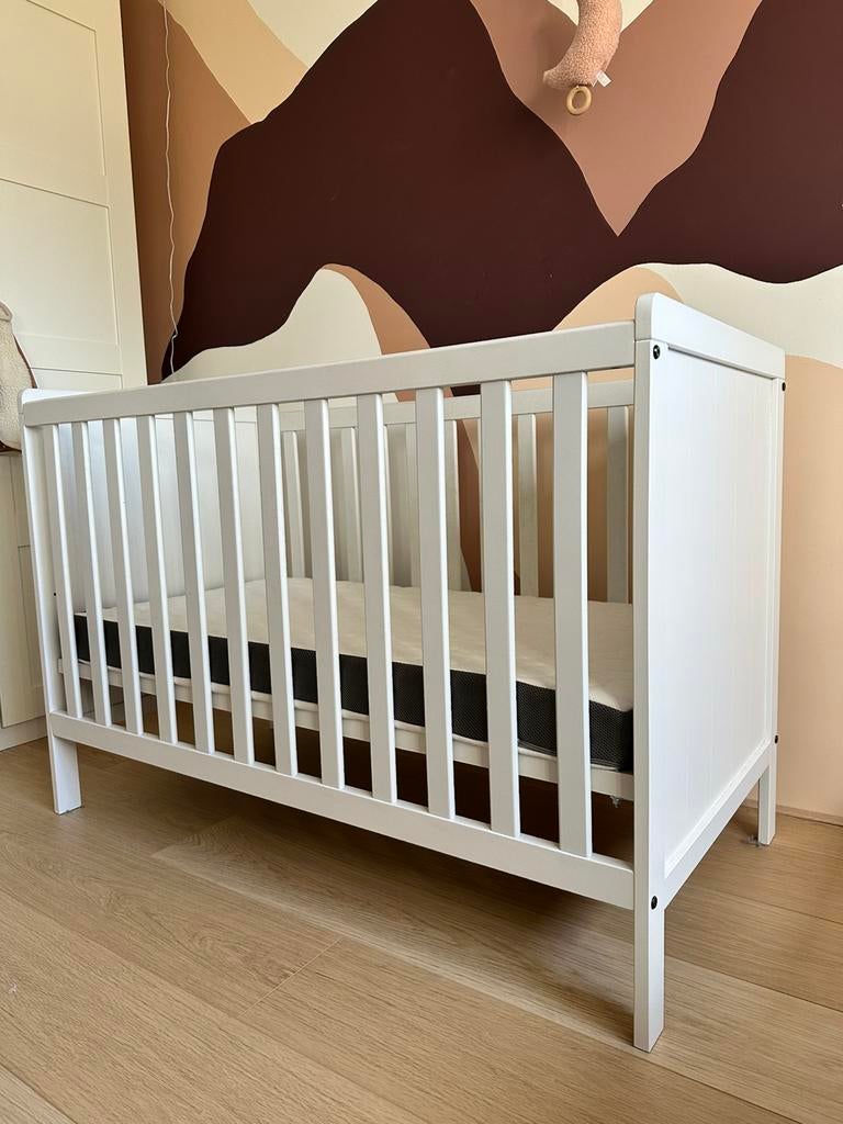 Baby bedje ledikant Ralph II wit, Ophalen, Zo goed als nieuw, Ledikant
