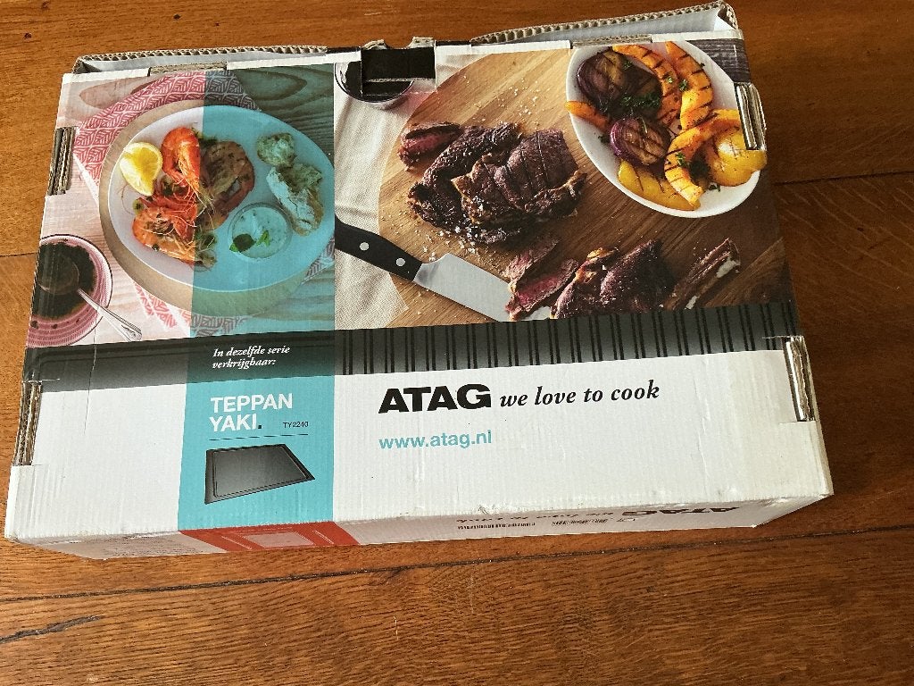 Grillplaat/Teppanyaki merk Atag, Witgoed en Apparatuur, Kookplaten, Ophalen, 4 kookzones, Zo goed als nieuw, Inductie