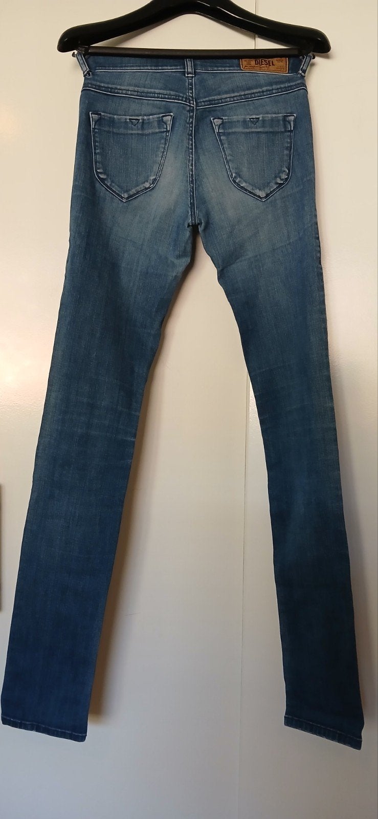 Tiener / dames spijkerbroek maat 25 DIESEL., Blauw, Ophalen of Verzenden, Zo goed als nieuw, Diesel