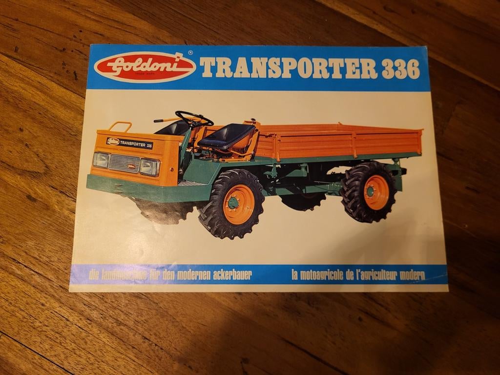 tractor folder Goldoni transporter 336, Ophalen of Verzenden, Zo goed als nieuw