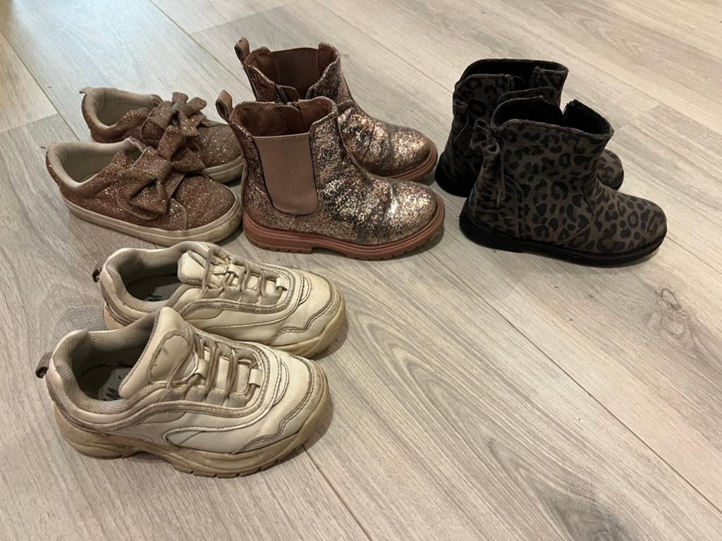 Schoenen - pakket - laarzen - 25 - sneakers - glitter, Schoenen, Zo goed als nieuw, Verzenden, Meisje