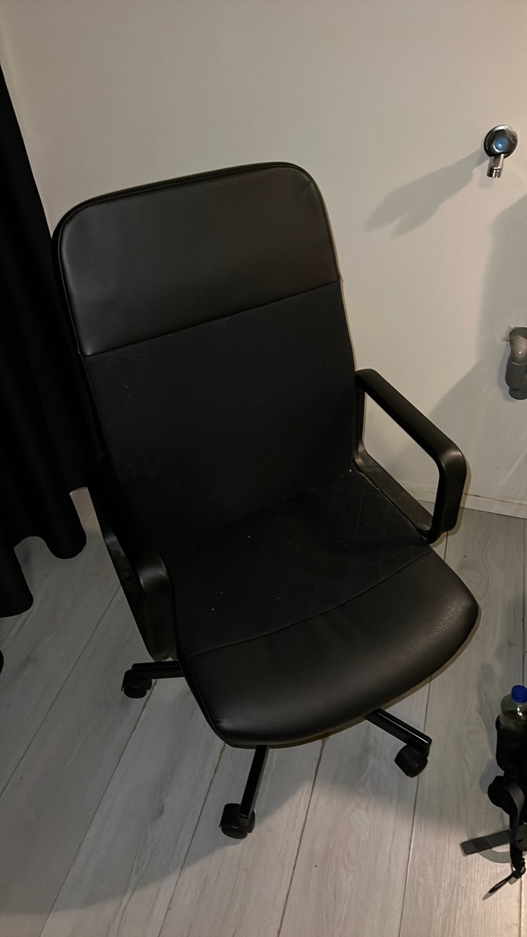 Ikea chair, Ophalen, Zo goed als nieuw, Zwart