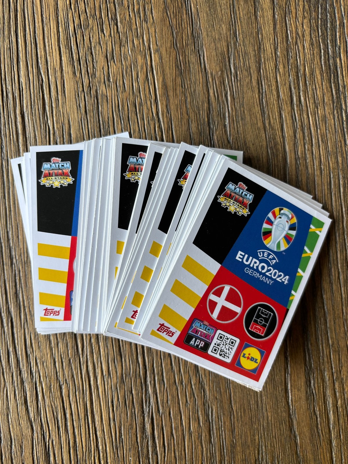 77 UEFA Euro 2024 Match Attax kaarten - Lidl verzamelalbum, Verzamelen, Sportartikelen en Voetbal, Ophalen of Verzenden, Nieuw