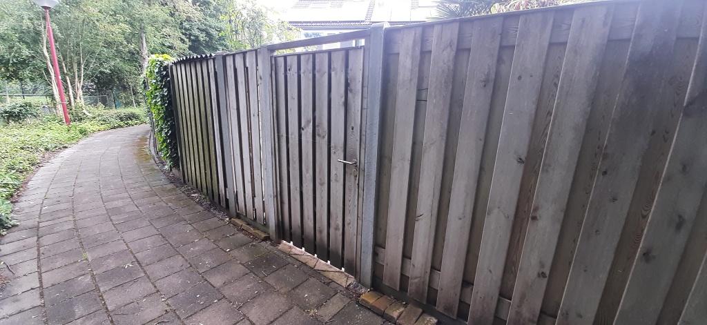 Schutting deur, Tuin en Terras, Schuttingen, Ophalen, Minder dan 3 meter, Hout, 1 tot 2 meter