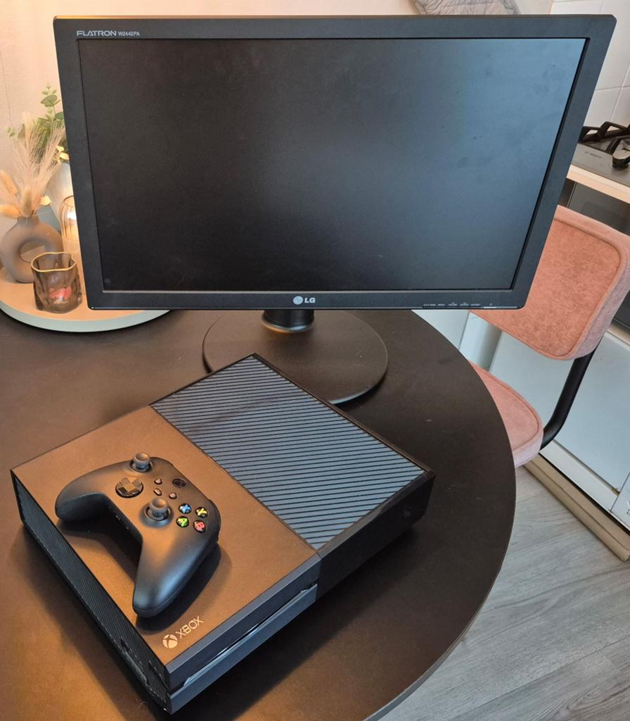Xbox One 500GB Series X & S Controller met Monitor, Ophalen, Xbox One, Met 1 controller, 500 GB