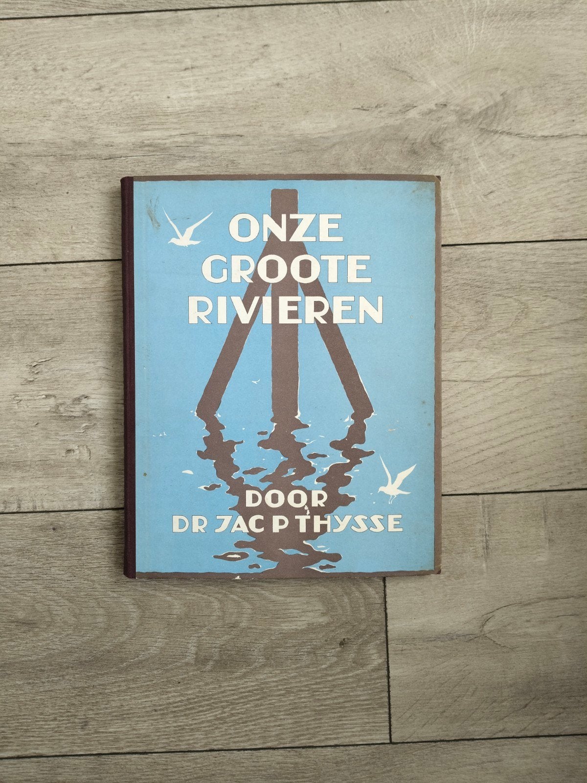 Verkade album Onze Groote rivieren - Jac P Thijsse, Ophalen of Verzenden, Gelezen, Jac. P. Thijsse, Plaatjesalbum