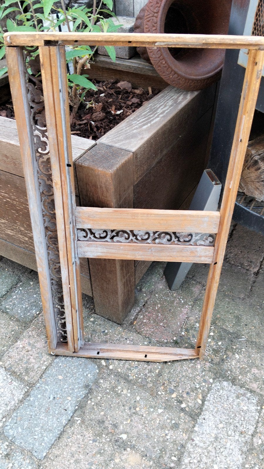 Brocante geraamte afgewerkt met metaal, Ophalen of Verzenden