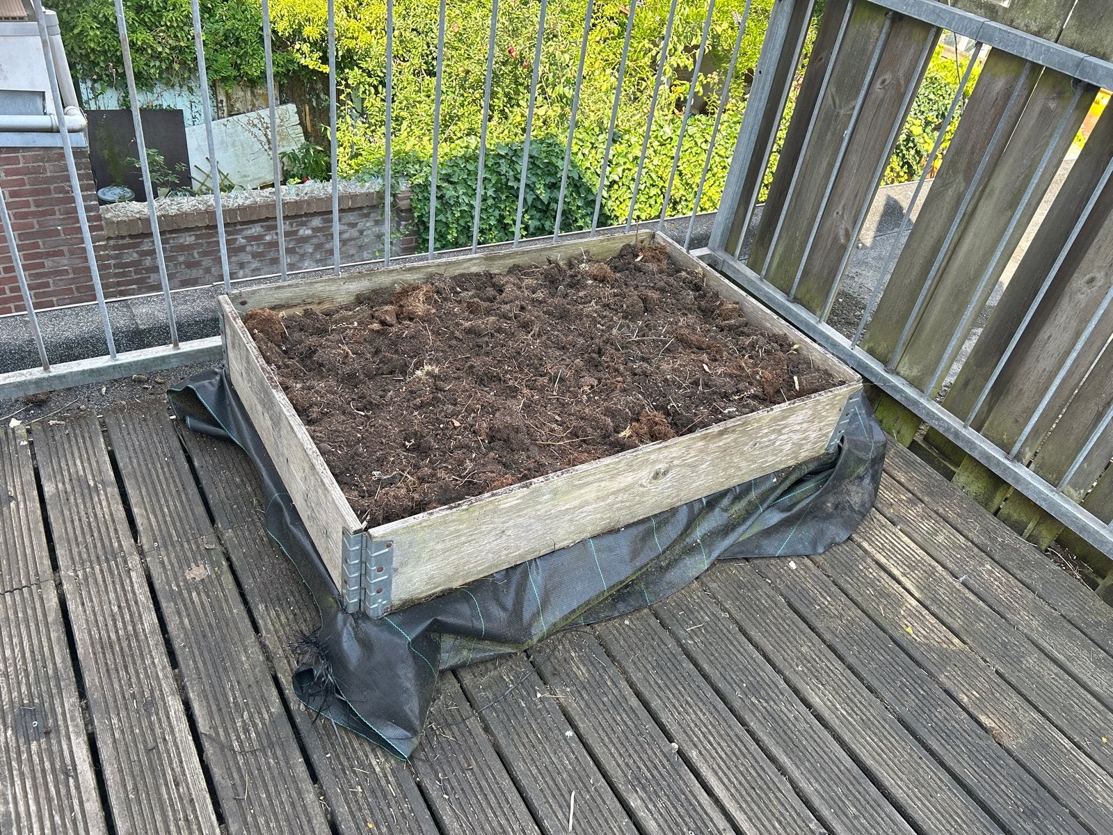 Houten planten/moestuin bak voor balkon of tuin, Ophalen, Gebruikt, Minder dan 30 cm, Balkon