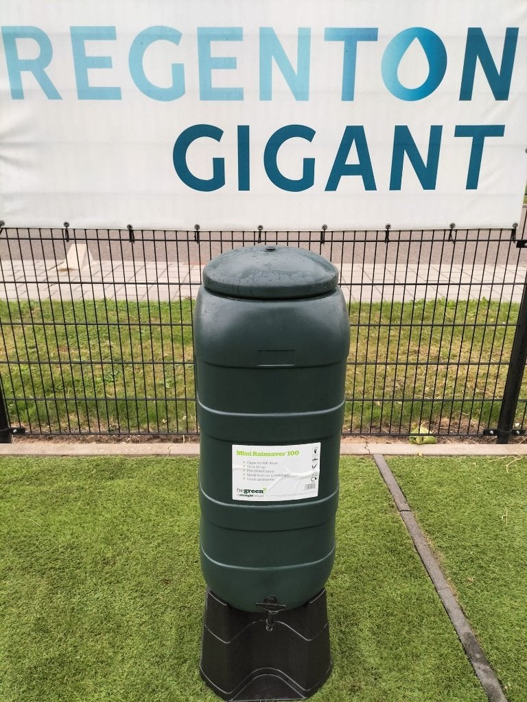 OPRUIMING! Harcostar Regenton 100L Groen/Met kraan en deksel, Tuin en Terras, Regentonnen, Ophalen, Kunststof, Gebruikt, Met kraantje