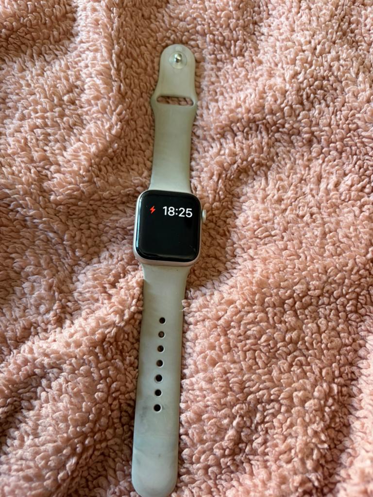 Apple watch SE, Ophalen, Zo goed als nieuw, Zwart, IOS