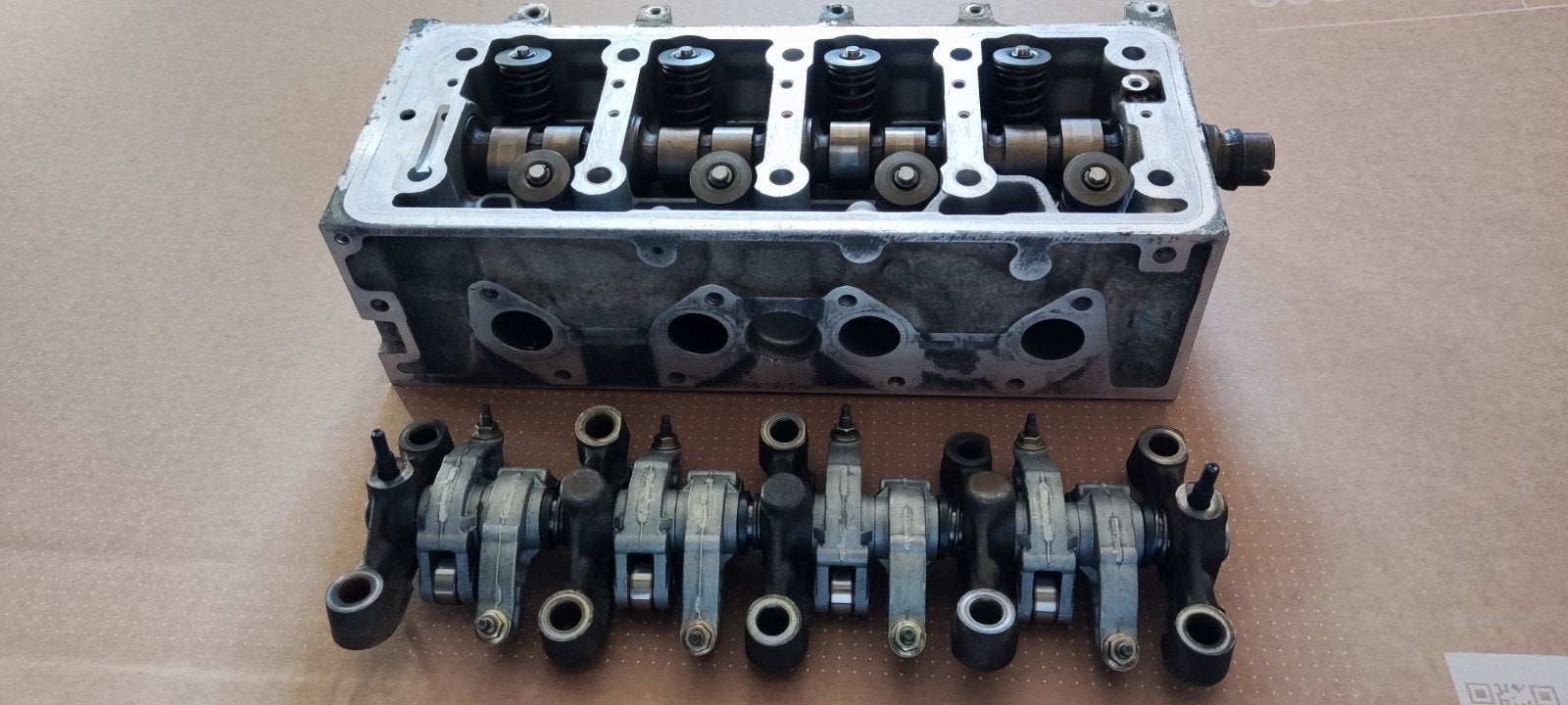 Cilinderkop C3 1.4 8v Motorcode KFV, Ophalen, Gereviseerd, Citroën