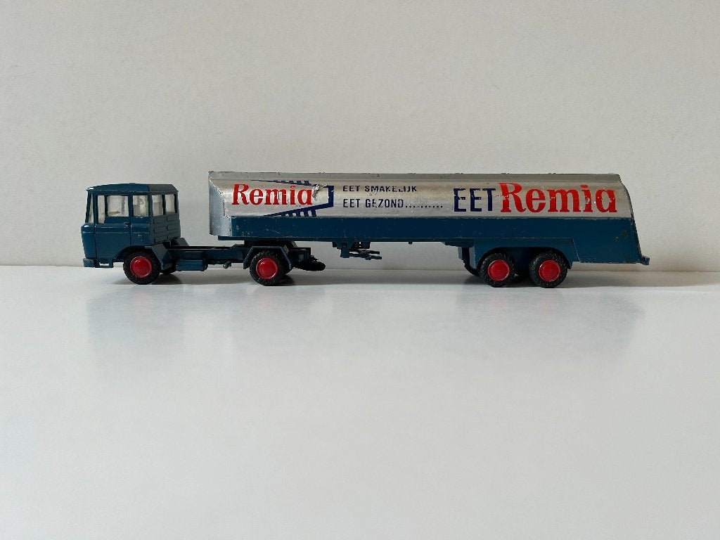 Lion Car DAF 2600  Remia, Ophalen of Verzenden, Gebruikt, Bus of Vrachtwagen, Lion Toys