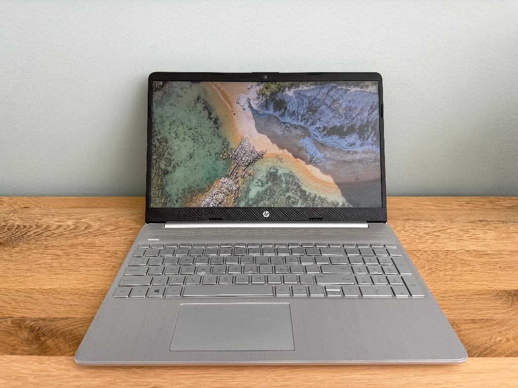 HP 15s-eq0001nd / 8GB / 128GB SSD / Win11 /, 2 tot 3 Ghz, 8 GB, Ophalen of Verzenden, Zo goed als nieuw
