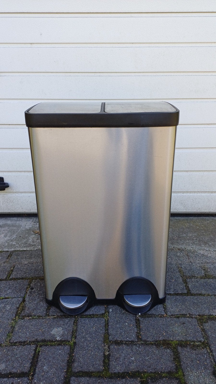 Dubbele pedaalemmer prullenbak twee vakken 2x30 liter, Huis en Inrichting, Woonaccessoires | Prullenbakken, 50 – 75, Gebruikt
