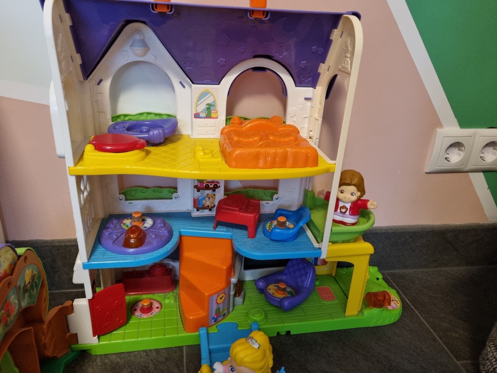 Vrolijke vriendjes speelhuis, Ophalen, Gebruikt, Speelset, Met geluid