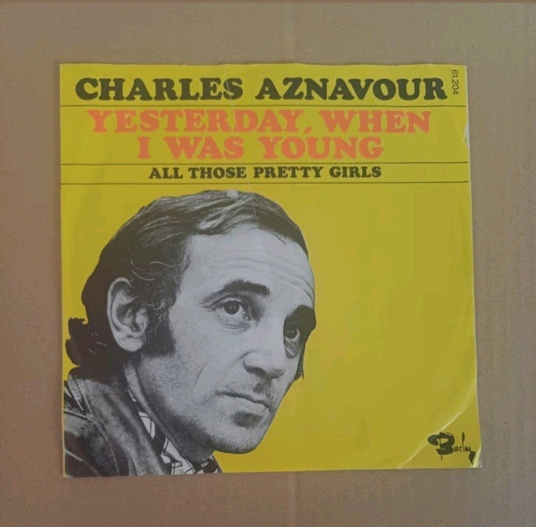 Charles Aznavour  - Yesterday, When I Was Young, Gebruikt, 7 inch, Ophalen of Verzenden, Pop