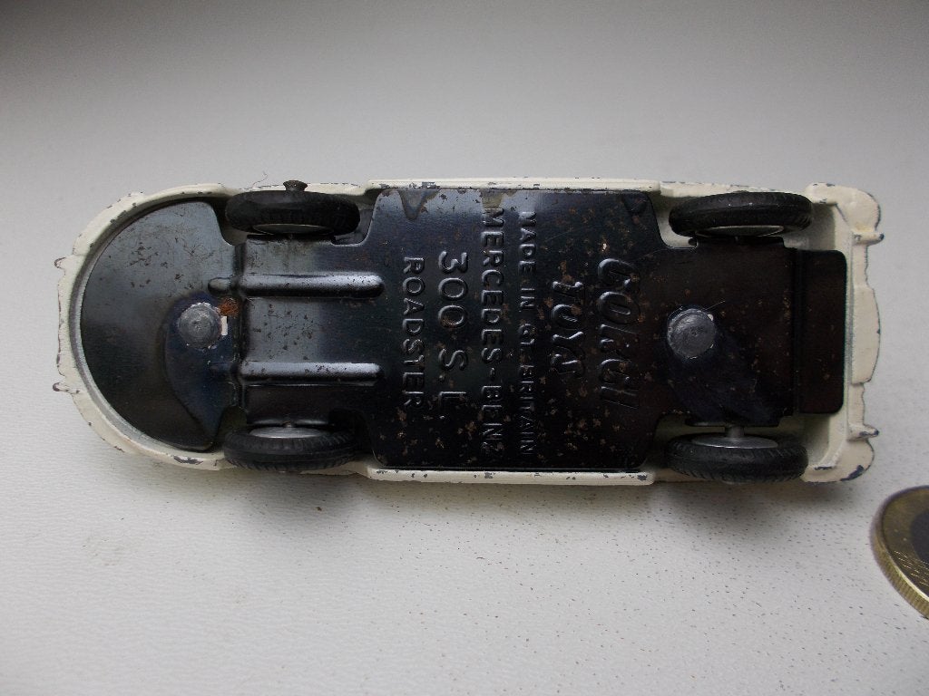 1961 Corgi Toys 303s MERCEDES-BENZ 300SL ROADSTER. Opknapper, Ophalen of Verzenden, Gebruikt, Auto, Corgi
