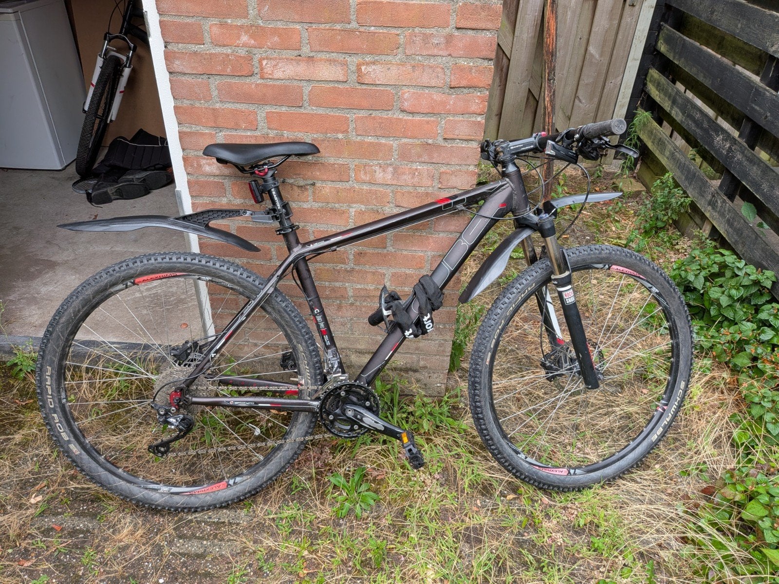 Twee mountainbikes in goede staat, zie beschrijving!, Ophalen, Gebruikt, Overige merken