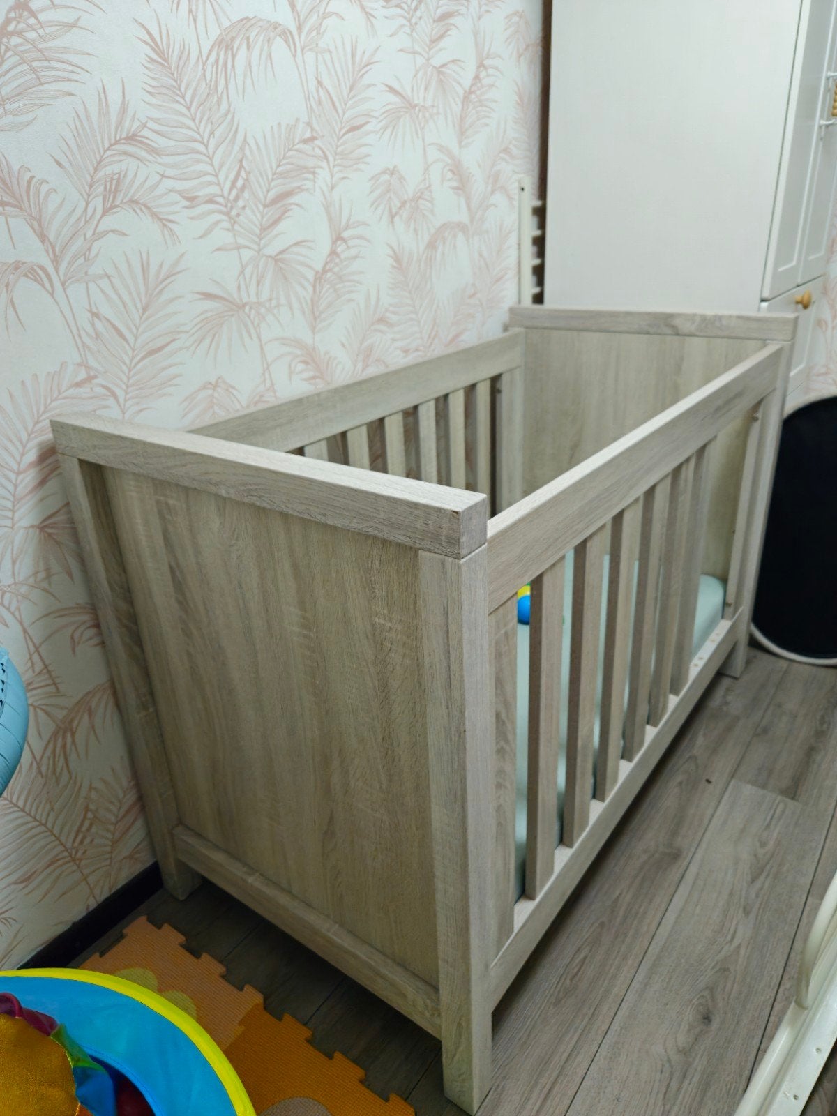 Baby ledikant - gebruikt met lichte beschadigingen, Kinderen en Baby's, Ophalen, Gebruikt, Ledikant