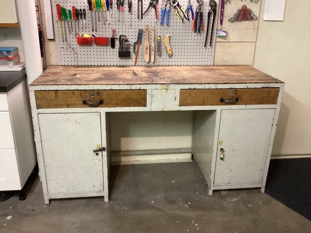 Werkbank, Ophalen, Gebruikt, 120 tot 170 cm