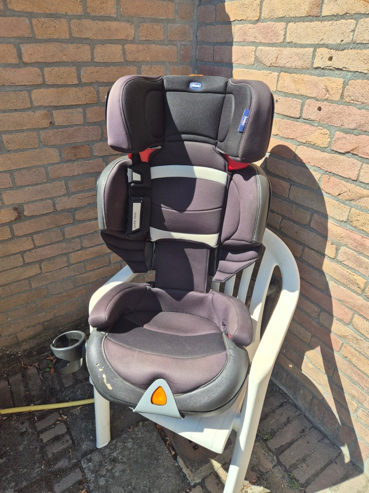 Chicco autostoel met Isofix - 15-36 kg, Kinderen en Baby's, Ophalen, Autogordel of Isofix, Gebruikt, Zijbescherming