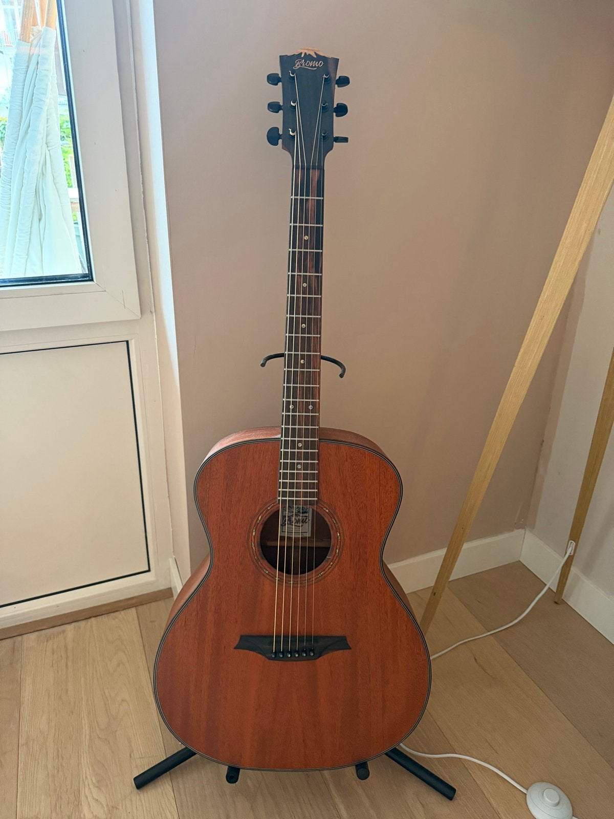 Bromo BAT2M akoestische gitaar, Ophalen, Zo goed als nieuw, Western- of Steelstringgitaar