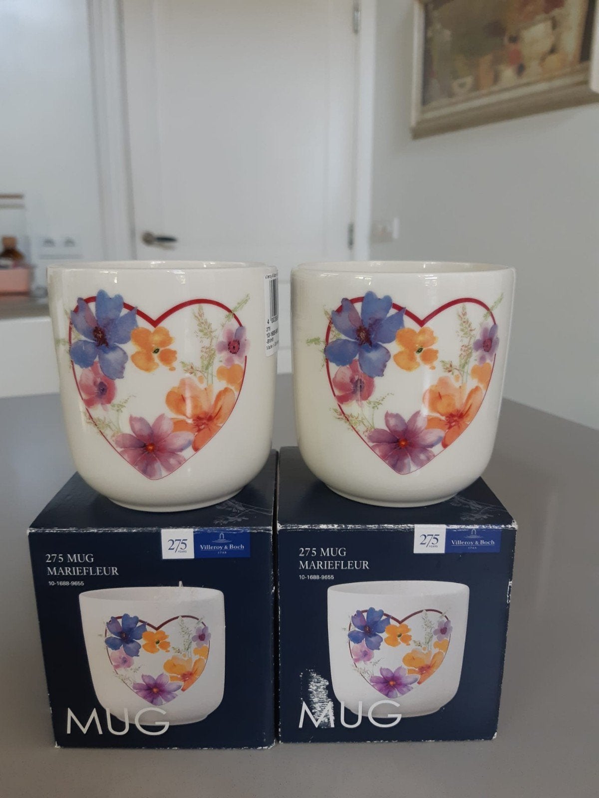2 Jubileum Bekers Villeroy en Boch Mariefleur Nieuw, Nieuw, Ophalen of Verzenden, Overige stijlen, Kop(pen) en/of Schotel(s)