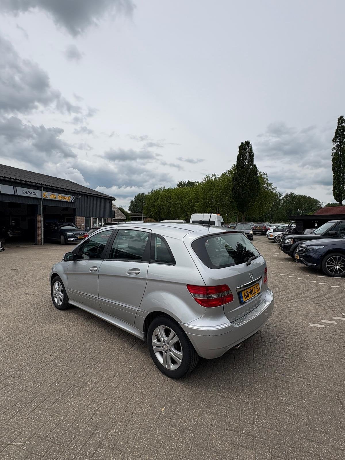 Mercedes-Benz B-klasse 160 BlueEFFICIENCY Business Class, Voorwielaandrijving, Stof, Origineel Nederlands, Handgeschakeld