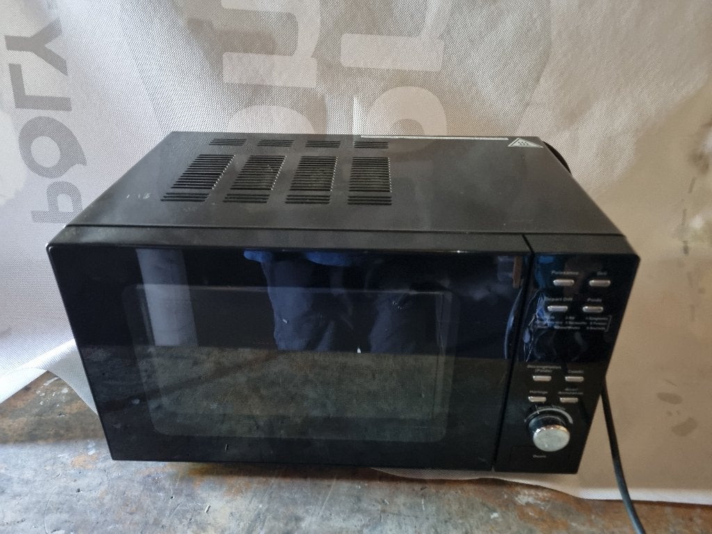 Casino Magnetron met Grillfunctie - Zwart, Ophalen, Combimagnetron, Gebruikt, Minder dan 45 cm