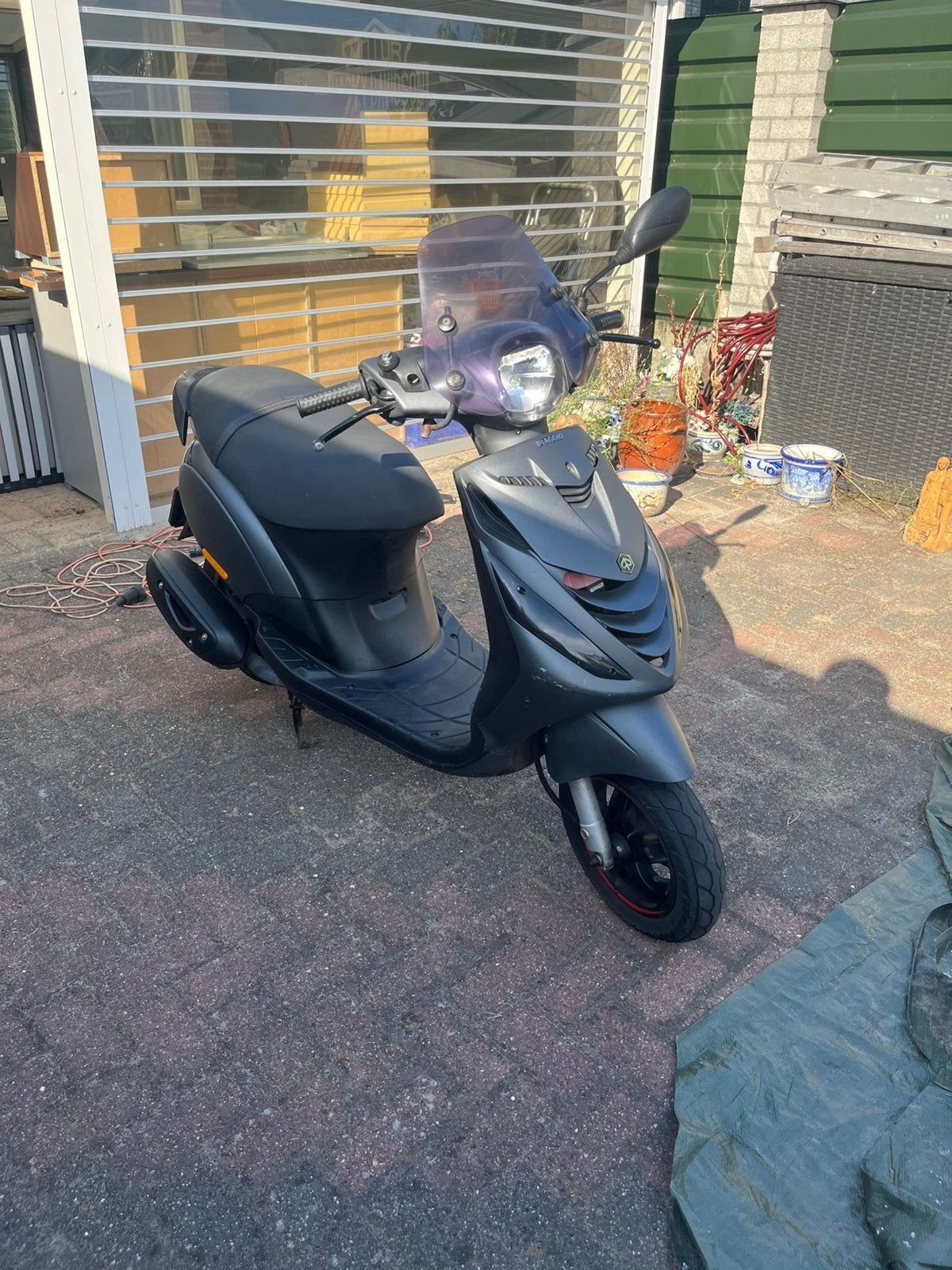 Zip 4 takt 2021, Fietsen en Brommers, Scooters | Piaggio, Ophalen, Zo goed als nieuw, Benzine, Zip