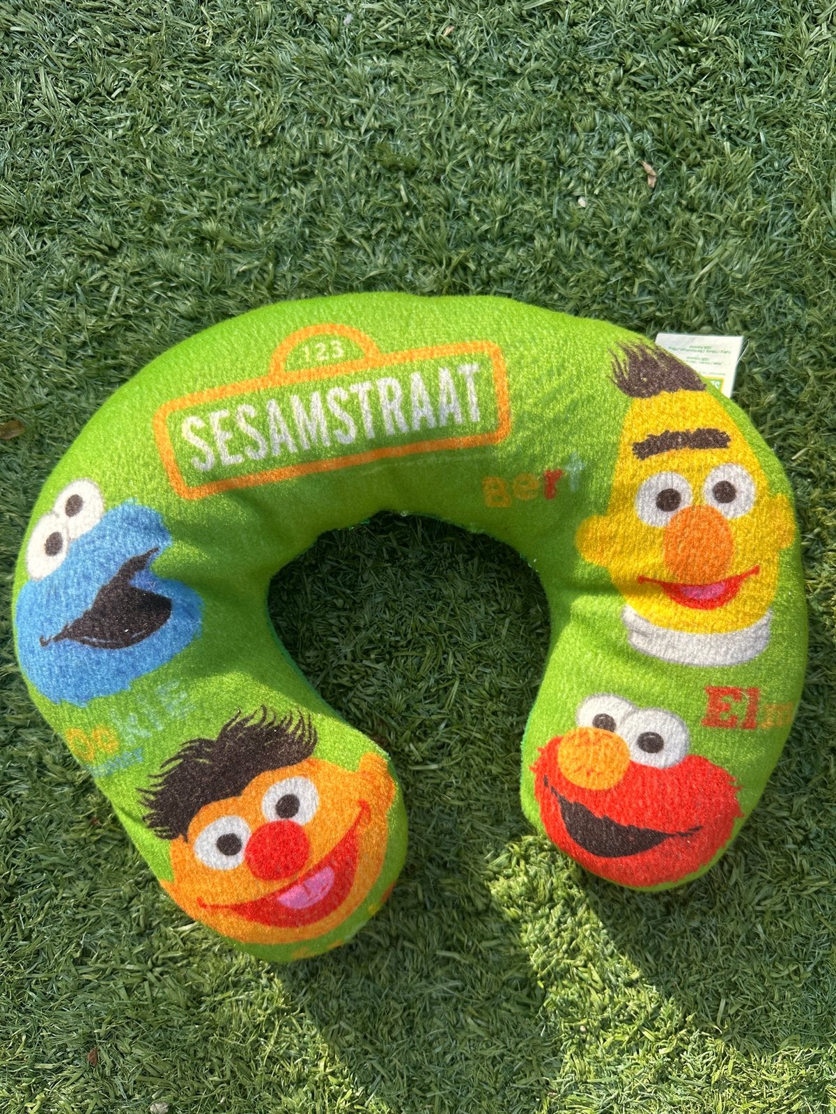 Sesamstraat nekkussen - Ideaal voor reizen en ontspanning, Ophalen, Zo goed als nieuw