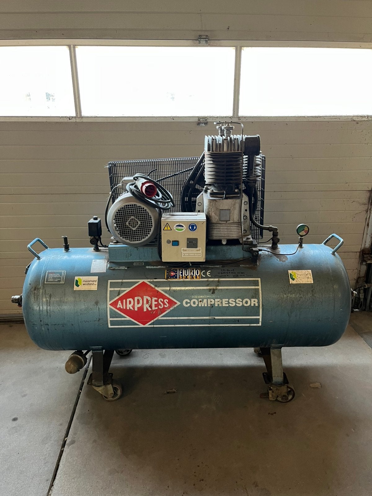 Compressor airpress K500-1500S, Ophalen, Gebruikt, 800 liter/min of meer, 10 bar of meer