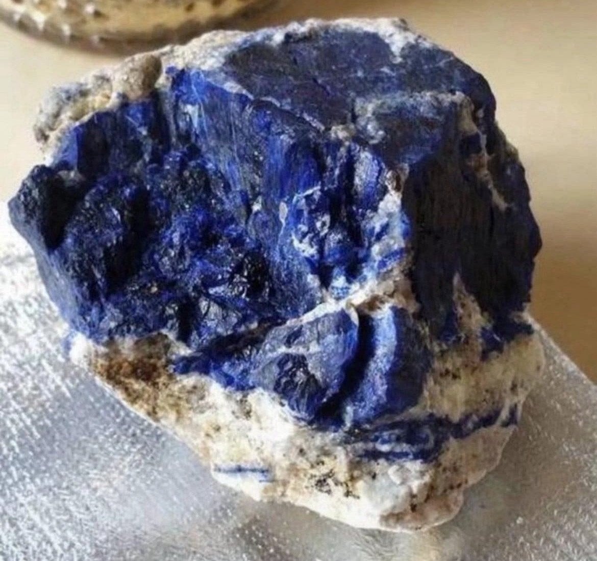 684gr. Lapis lazuli.Pyriet.Calciet.Mineralen.Edelstenen, Ophalen of Verzenden