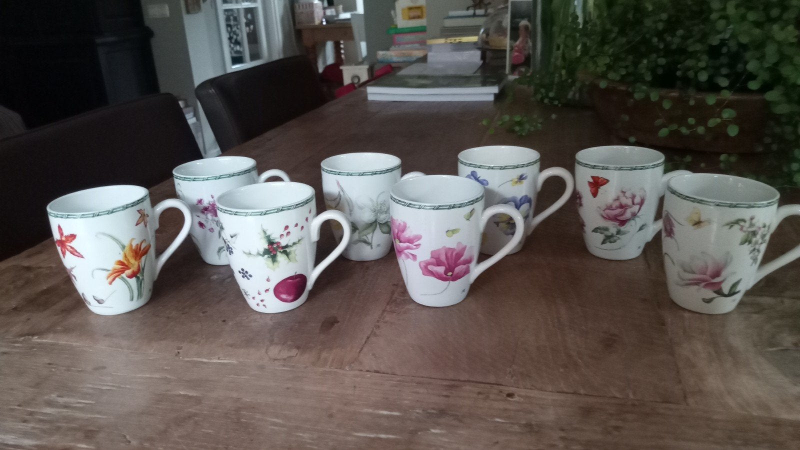 servies Janneke Brinkman mokken 8x, Ophalen of Verzenden, Zo goed als nieuw, Overige stijlen, Kop(pen) en/of Schotel(s)