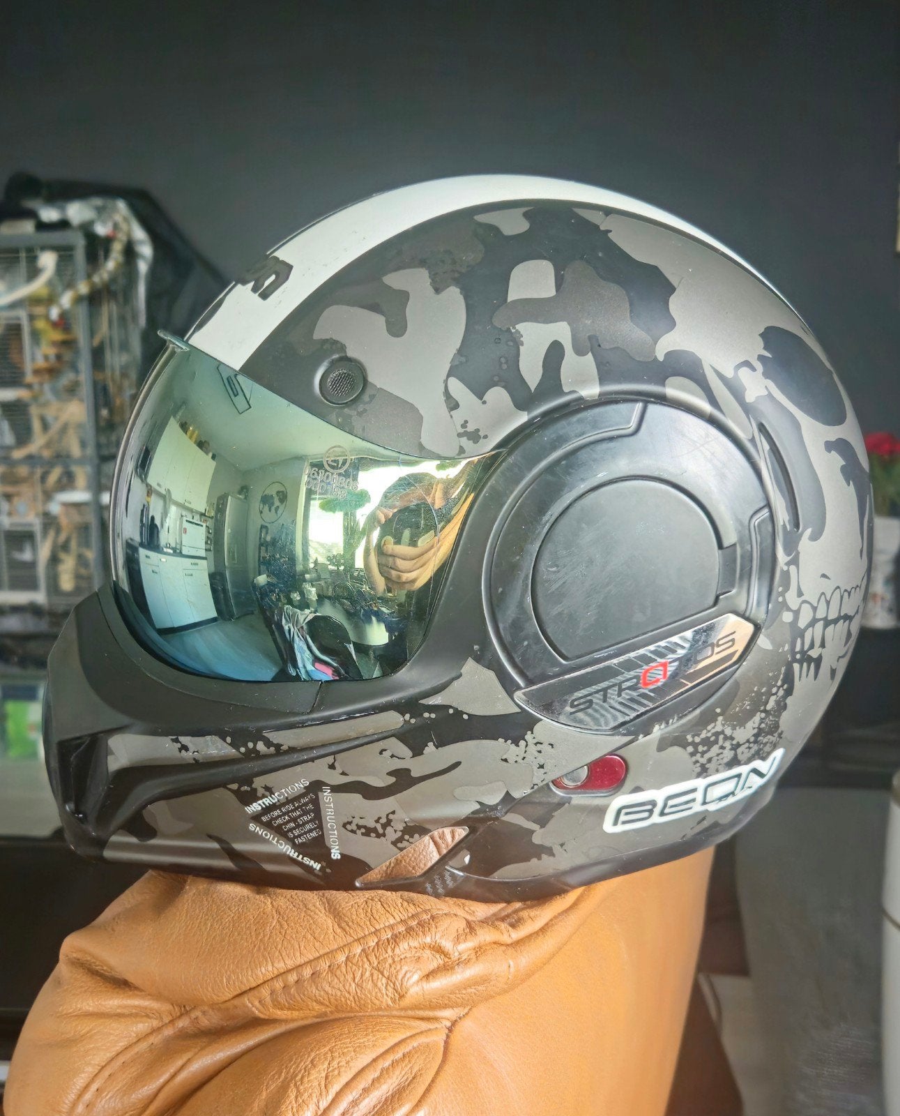 Beon B707 STRATOS SKULLS systeemhelm, Motoren, Kleding | Motorhelmen, Heren, Jethelm, Tweedehands, Ophalen