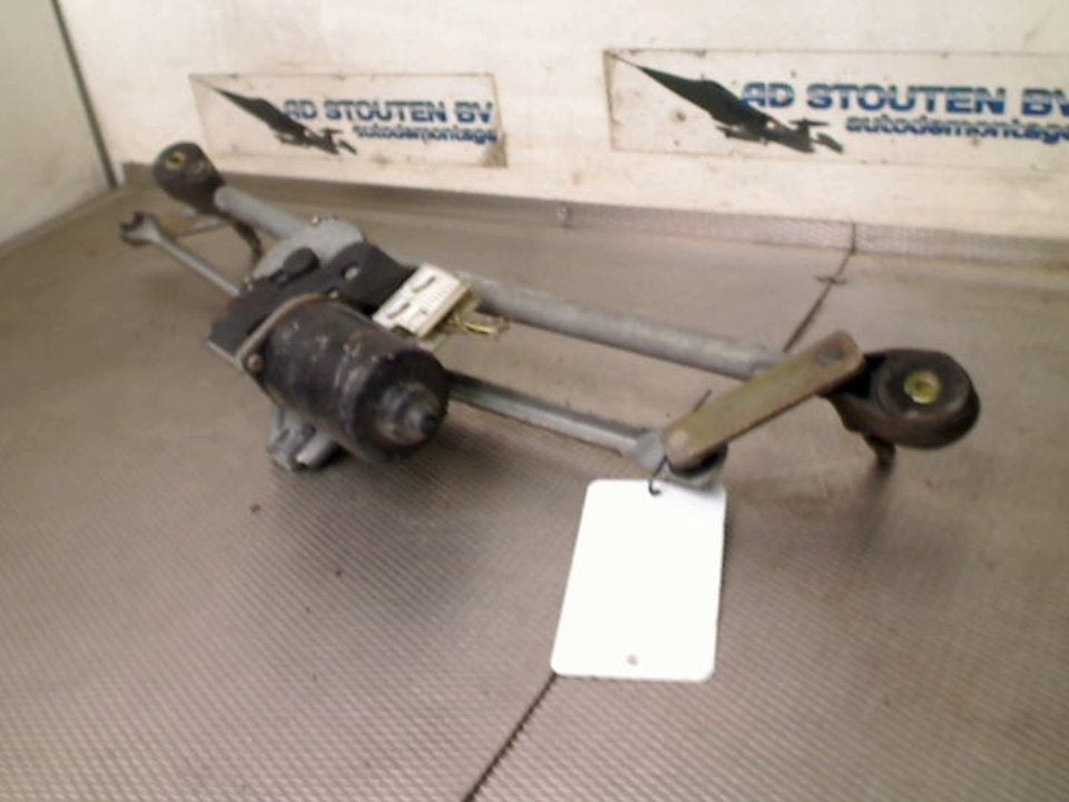 Foto 2 van Ruitenwisser Mech + Motor BMW Z3 Roadster (E36/7) 23404179