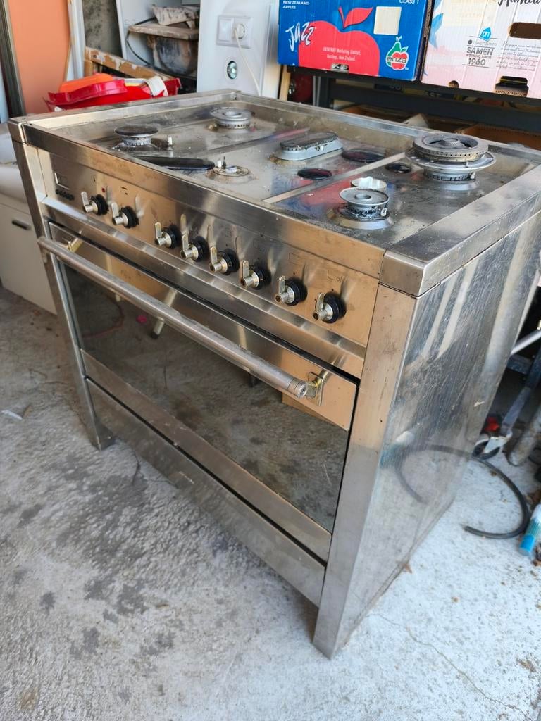 Smeg vrijstaand fornuis met oven, Ophalen, 60 cm of meer, Gas, Vrijstaand