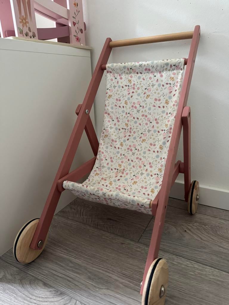 Little Dutch poppenwagen, Kinderen en Baby's, Speelgoed | Poppen, Ophalen, Zo goed als nieuw, Babypop