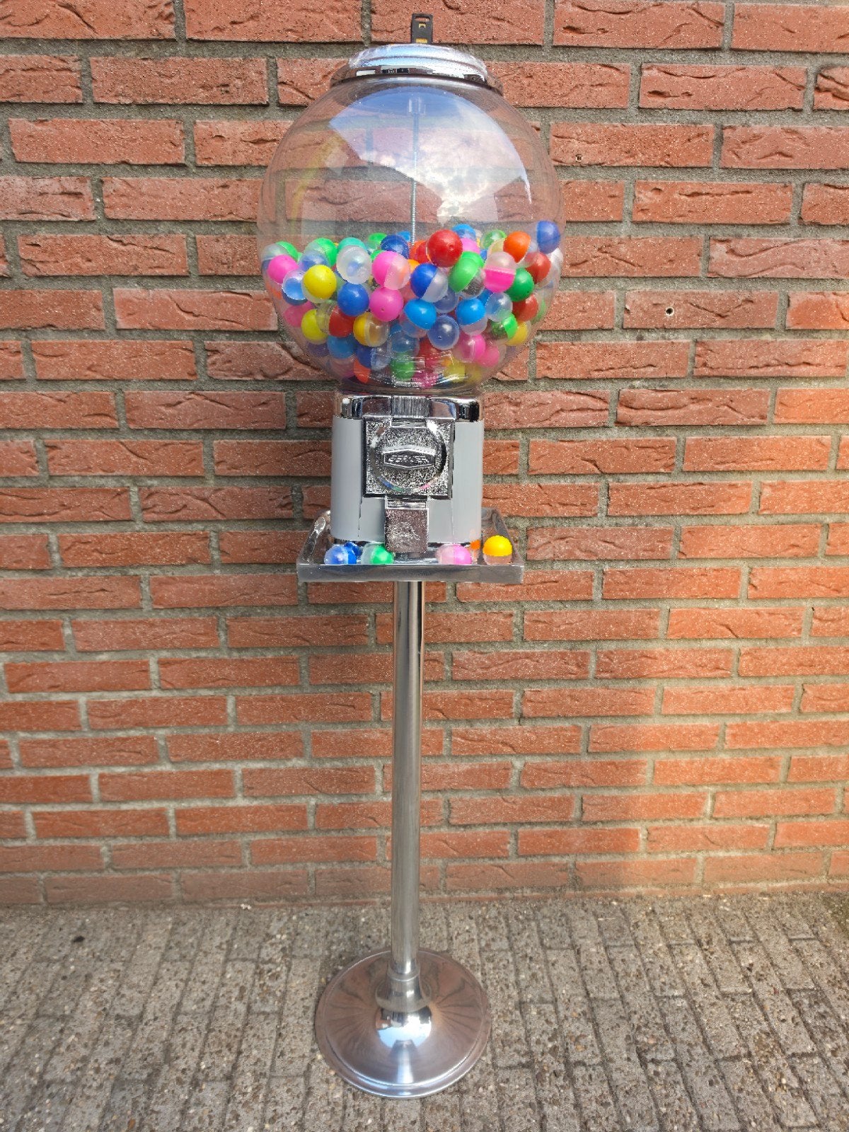 FIFTIES SIXTIES ORIGINELE BEAVER CAPSULE AUTOMAAT OP VOET, Verzamelen, Ophalen, Zo goed als nieuw