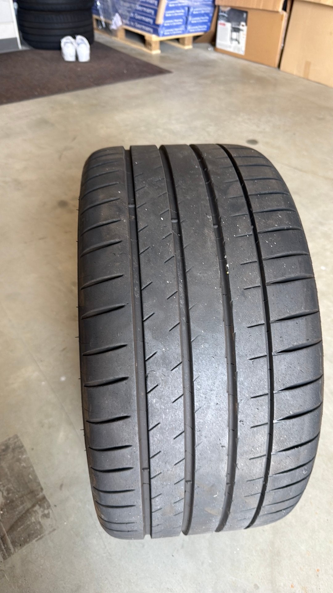 MICHELIN PILOT SPORT 4S 1X 255/30 ZR 19 235/35 ZR 19 2X, 255 mm, Band(en), Zomerbanden, Ophalen
