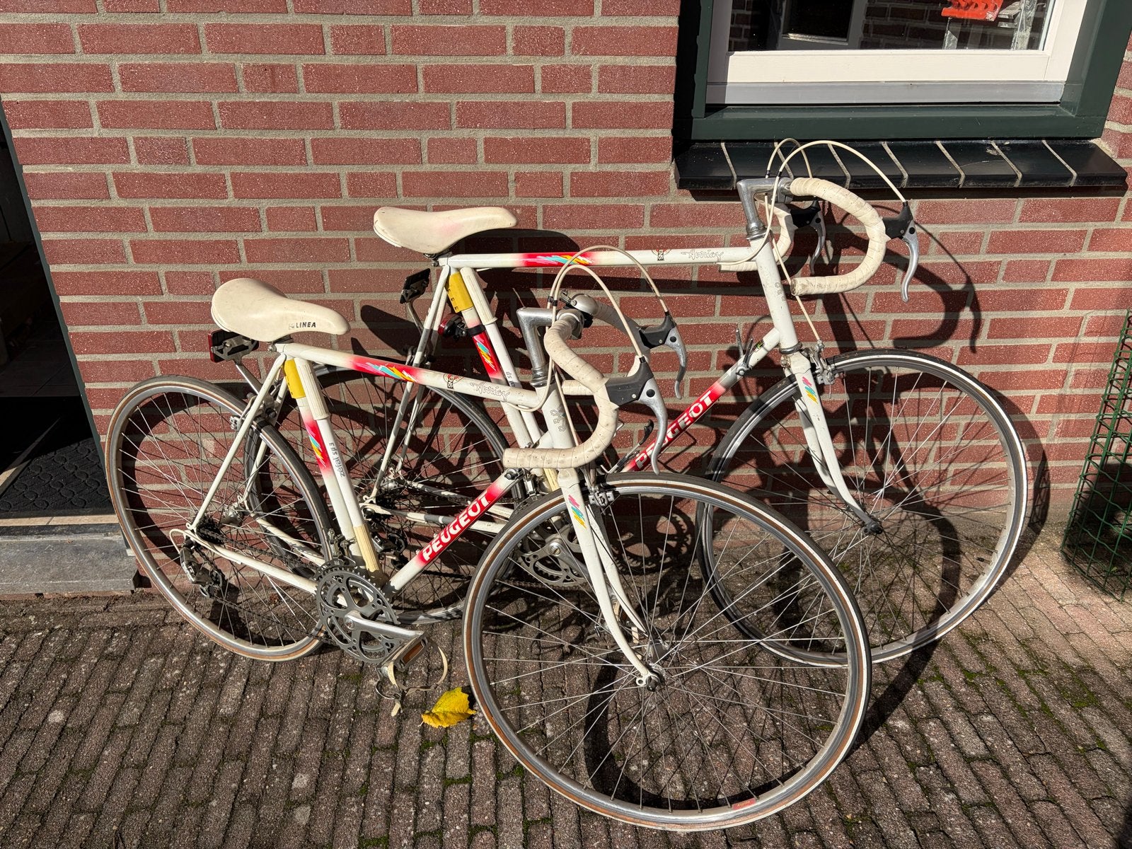 2 Vintage Peugeot Avoriaz Wielrenfietsen - Jaren '80, Fietsen en Brommers, 28 inch, Gebruikt, 53 tot 57 cm, Ophalen