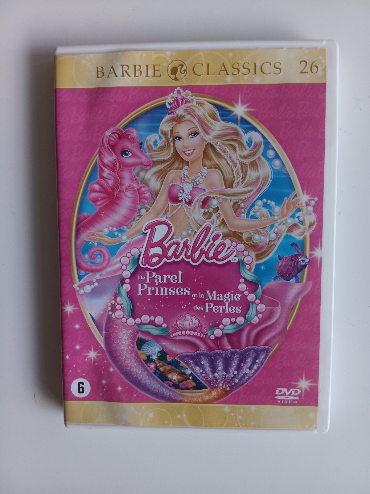 Barbie De Parel Prinses DVD - Zo goed als nieuw, Cd's en Dvd's, Bonusmateriaal, Alle leeftijden, Nederlands, Ophalen of Verzenden