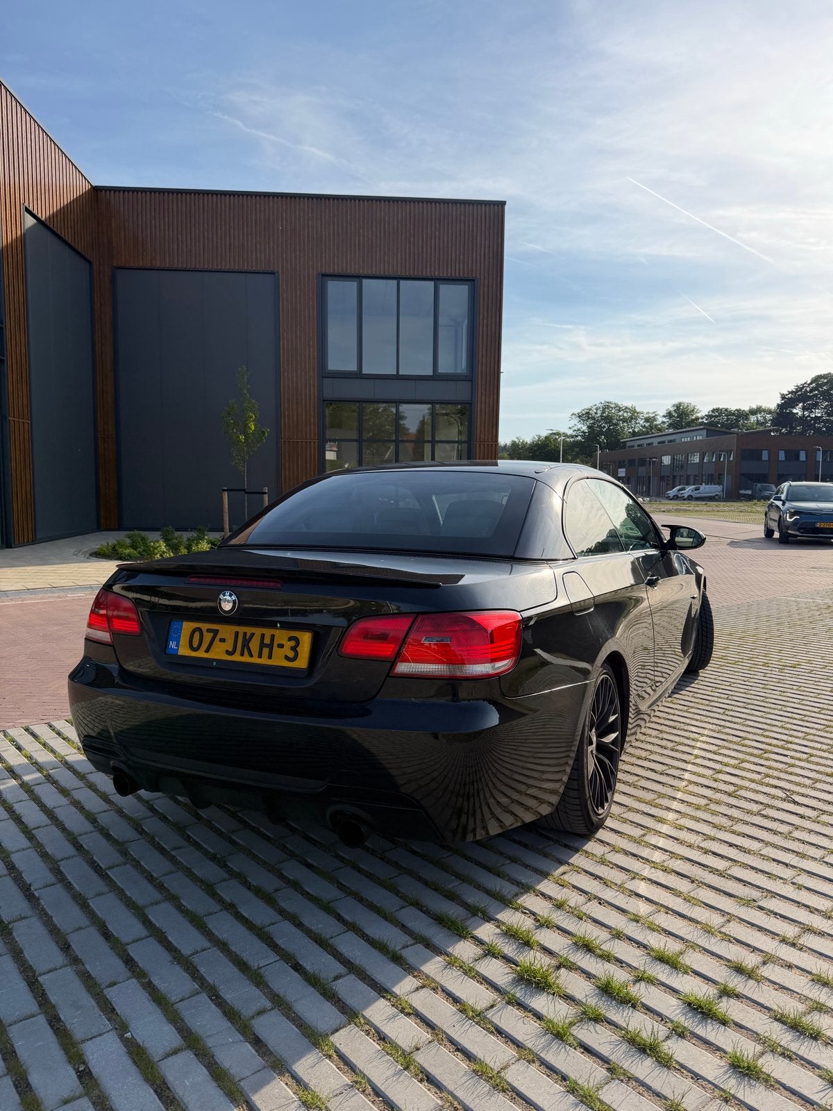 BMW 3-Serie 3.0 I 335 Cabrio DCT 2009 Zwart, Auto's, Automaat, Achterwielaandrijving, Cabriolet, 4 stoelen