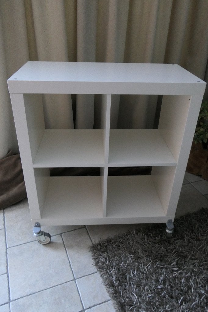 Ikea Kallax / Expedit kast wit, met wielen. 2x2 vakken, Ophalen, Gebruikt, 50 tot 100 cm, Minder dan 100 cm